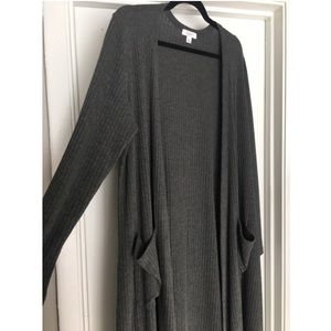 LulaRoe Sarah Sweater Size L